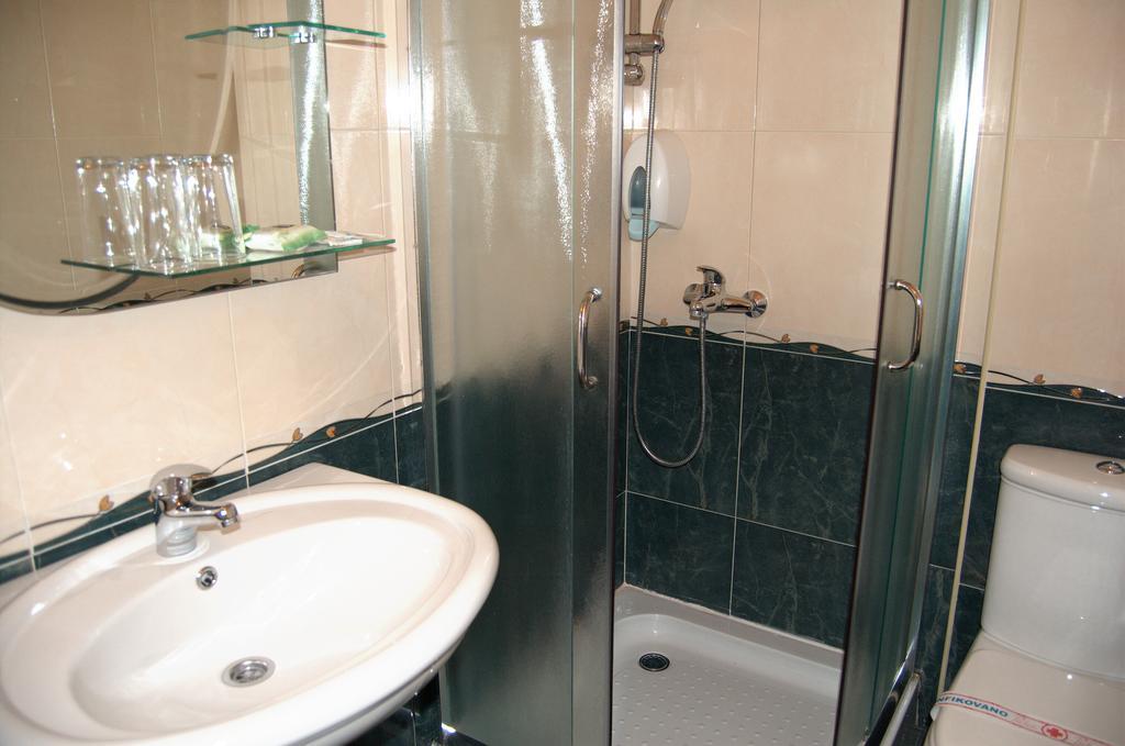 Guest House Prenociste Piccolina Sombor Exterior foto